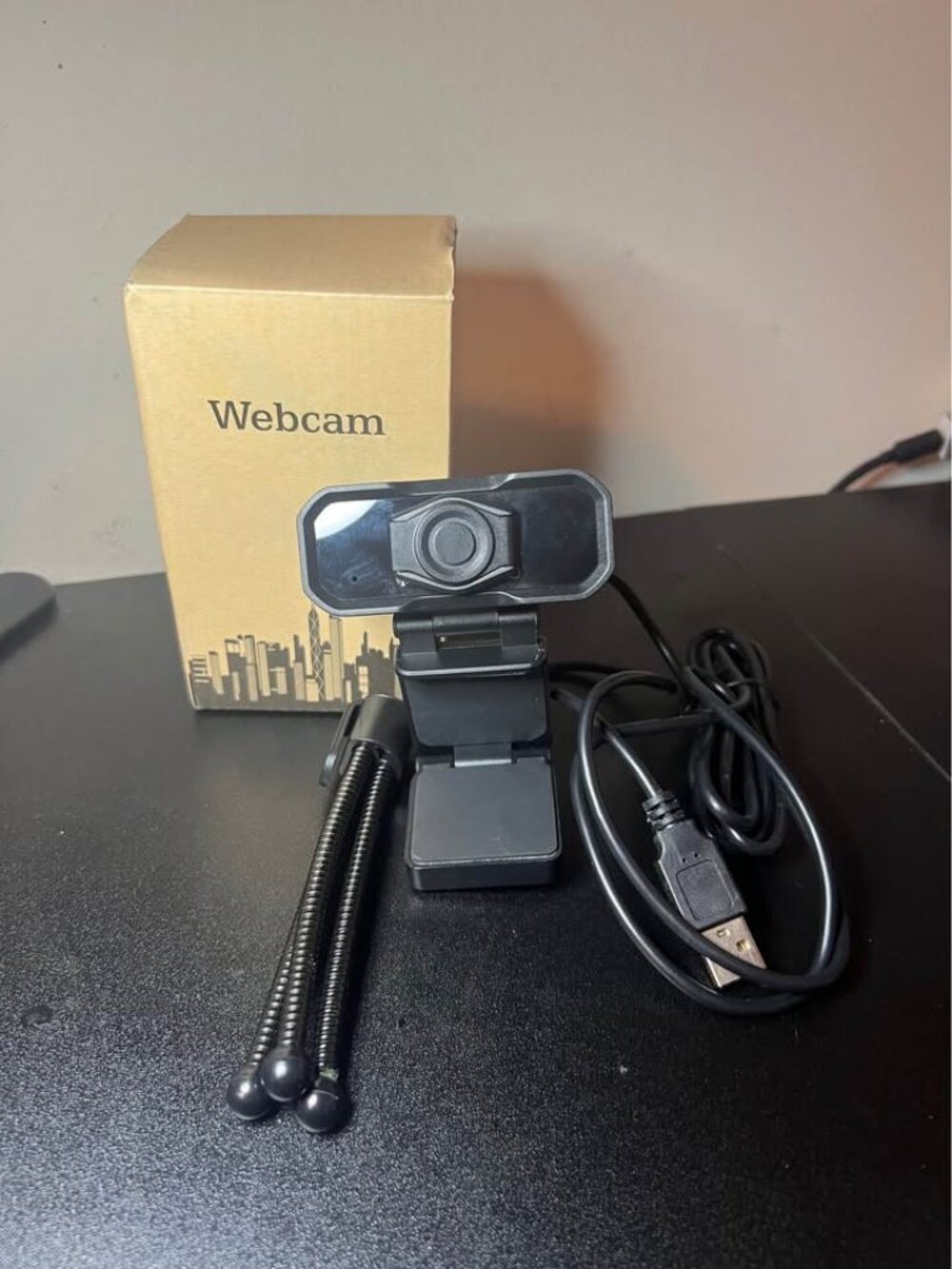 Akyta 1080p Webcam with Mic & Privacy Cover